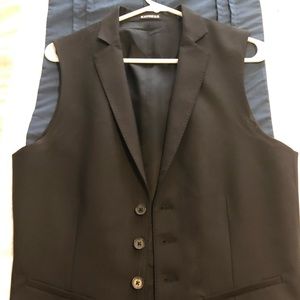 Black vest. Great for any type of event